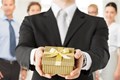 Sức hút marketing doanh nghiệp bằng hình thức tặng quà