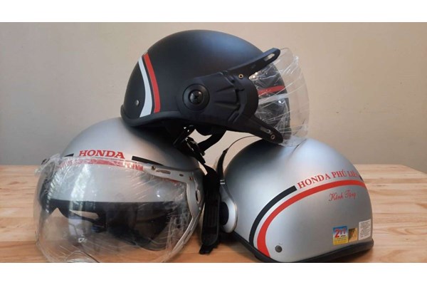 Mũ bảo hiểm in logo xe máy Honda