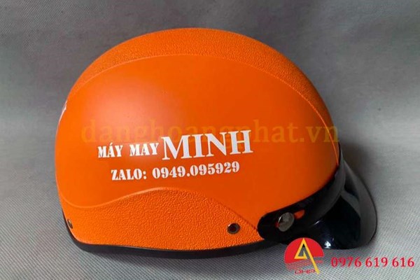 Mũ bảo hiểm in logo Máy may Minh